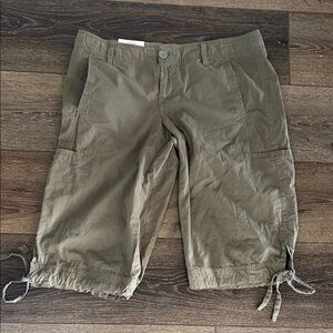 Olive Cargo Shorts NWT